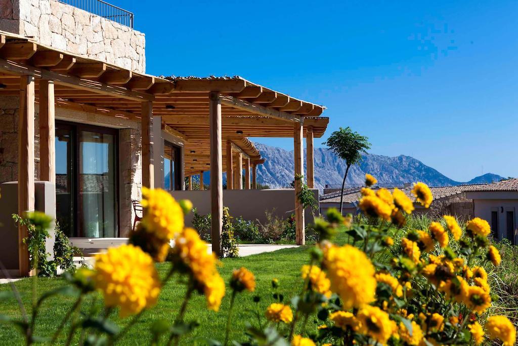 Paradise Resort And Spa San Teodoro  Exterior photo